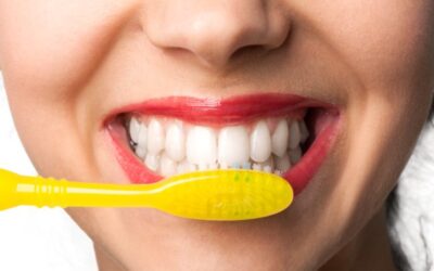 Why Cleaning in Between Your Teeth is So Important